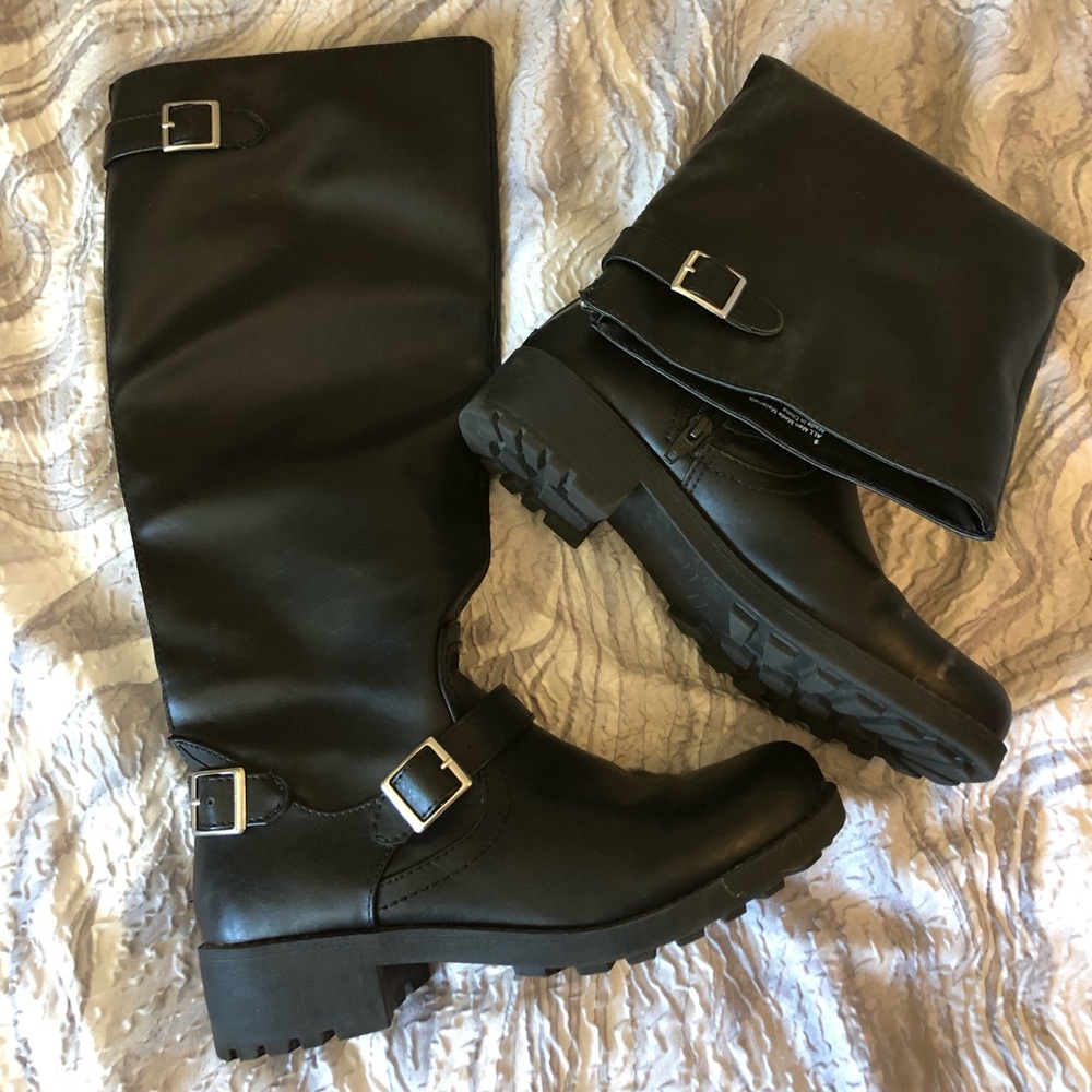 Leather boots